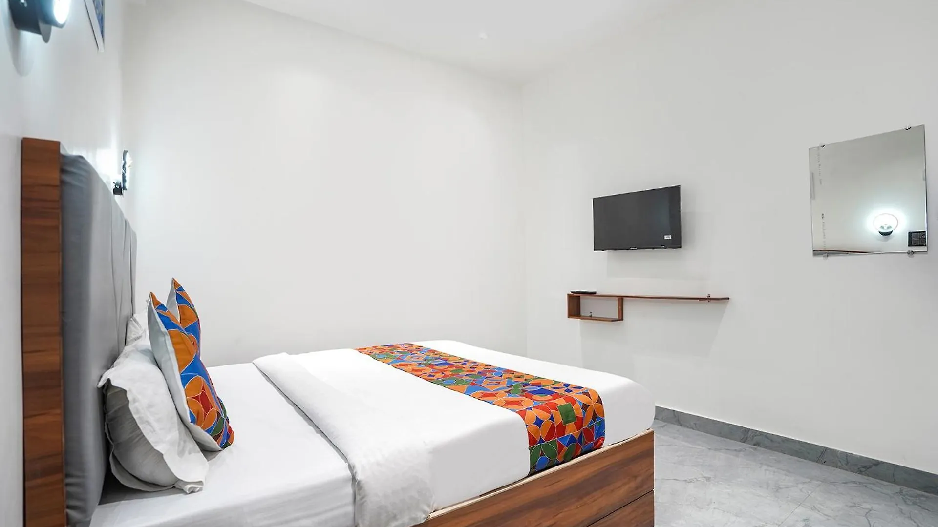 Fabhotel The Shivaay Palace 瓦拉纳西 招待所